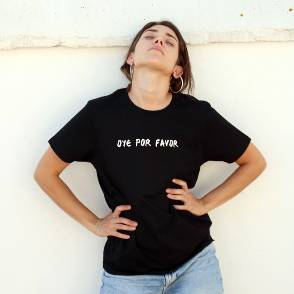 Camiseta OYE POR FAVOR
